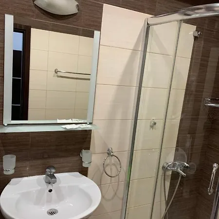 студио нели- созополистайл клуб Sozopol